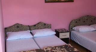 Гостиница Guest House Alina Лермонтово Стандартный четырехместный номер-3