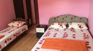 Гостиница Guest House Alina Лермонтово Стандартный трехместный номер-3